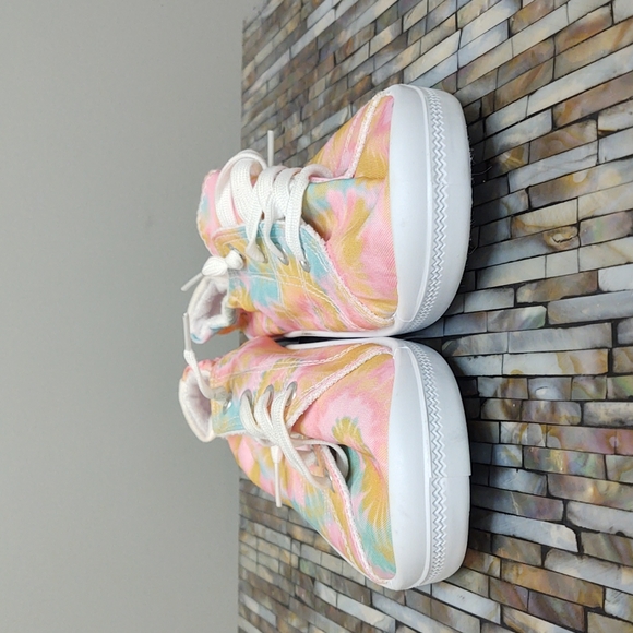 TIE DYE Slip-on Canvas Summer Sneakers - EUC - Size XL - Picture 5 of 6
